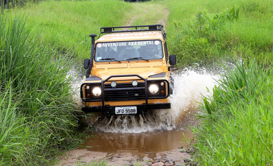 Morretes - Passeio de 4X4.Morretes, 17-01-20.Foto: Arnaldo Alves / AEN.
