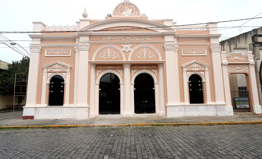 Centro histórico de Antonina, litoral do Paraná. N/F: teatro municipal de Antonina.Antonina, 18-01-20.Foto: Arnaldo Alves / AEN.