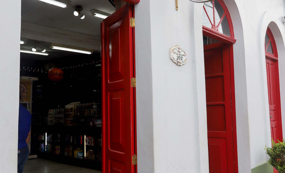 Farmácia Internacional de Antonina, no litoral do Paraná, fundada em 1911.Antonina, 18-01-20.Foto: Arnaldo Alves / AEN.