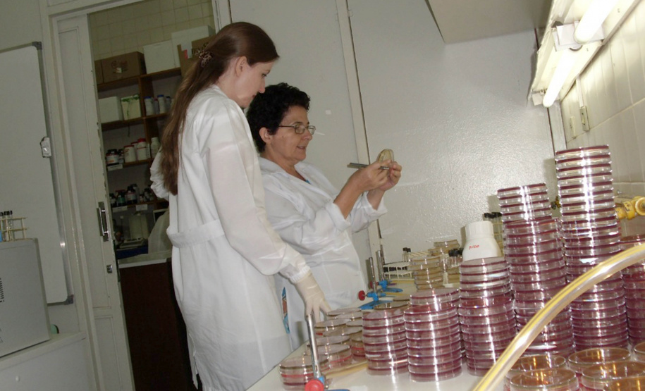 Pesquisadores destacam fomento
à pesquisa no combate ao câncer. Foto:SESA