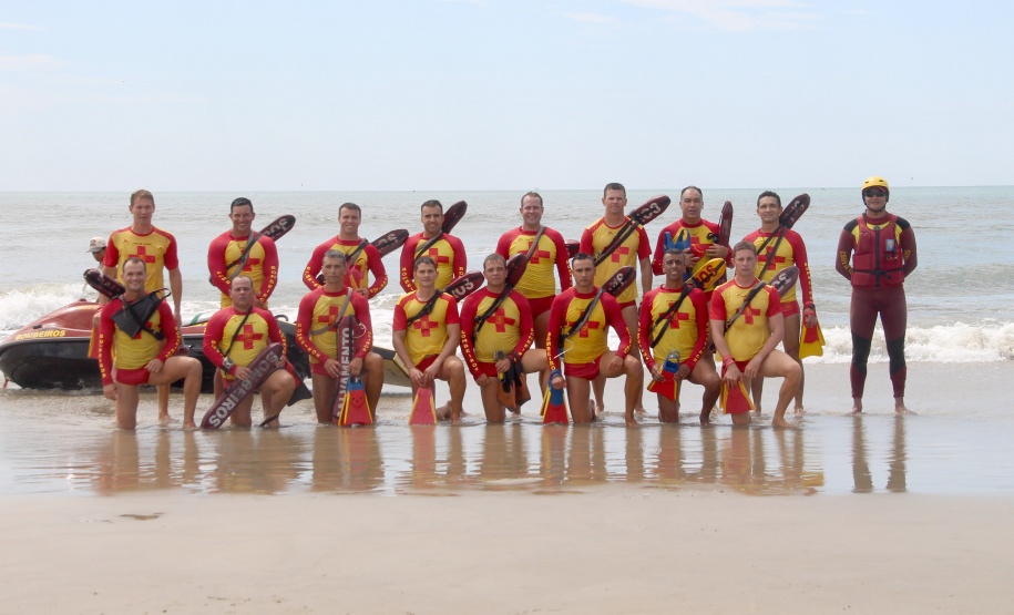 Bombeiros registram zero mortes por afogamento no Carnaval   -  Foto: PMPR