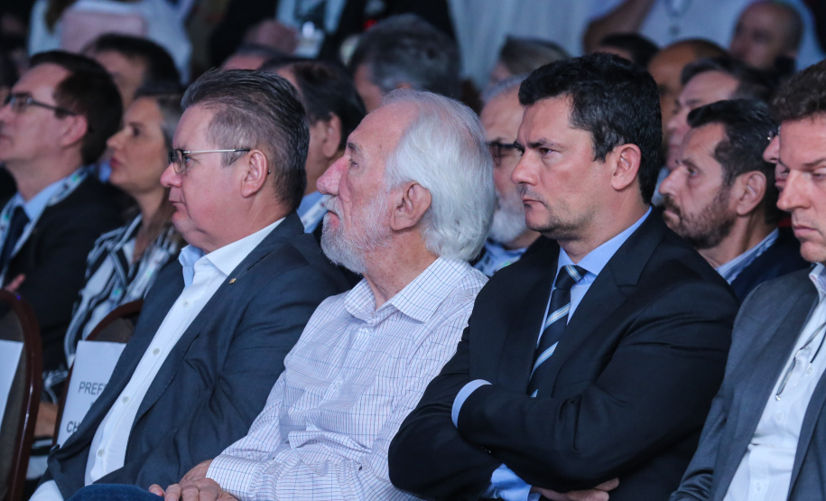 Governadores de sete estados participam neste sábado (29), em Foz do Iguaçu, do sexto encontro do Consórcio de Integração Sul e Sudeste (Cosud). O encontro acontece no Hotel Wish.   29/02/2020 -  Foto: Geraldo Bubniak/AEN