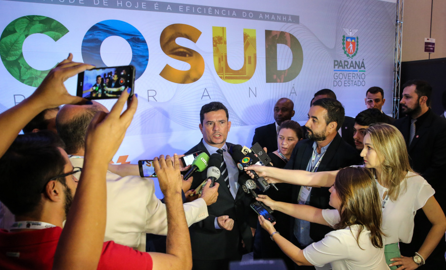 Governadores de sete estados participam neste sábado (29), em Foz do Iguaçu, do quinto encontro do Consórcio de Integração Sul e Sudeste (Cosud). O encontro acontece no Hotel Wish.   29/02/2020 -  Foto: Geraldo Bubniak/AEN