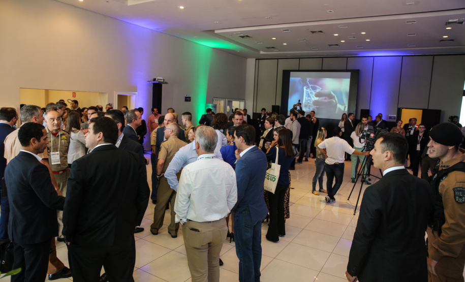 Governadores de sete estados participam neste sábado (29), em Foz do Iguaçu, do sexto encontro do Consórcio de Integração Sul e Sudeste (Cosud). O encontro acontece no Hotel Wish.   29/02/2020 -  Foto: Geraldo Bubniak/AEN