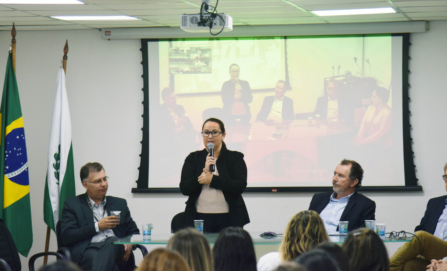 A aula inaugural dos programas de residência da Secretaria de Estado da Saúde e Escola Pública de Saúde do Paraná aconteceu nesta segunda-feira (02), no auditório da secretaria, em Curitiba. Os programas de residência multiprofissional nas áreas de Enfermagem, Farmácia, Psicologia, Serviço Social e Terapia Ocupacional e de Enfermagem Obstétrica iniciam as atividades deste ano com 24 estudantes. Foto:SESA