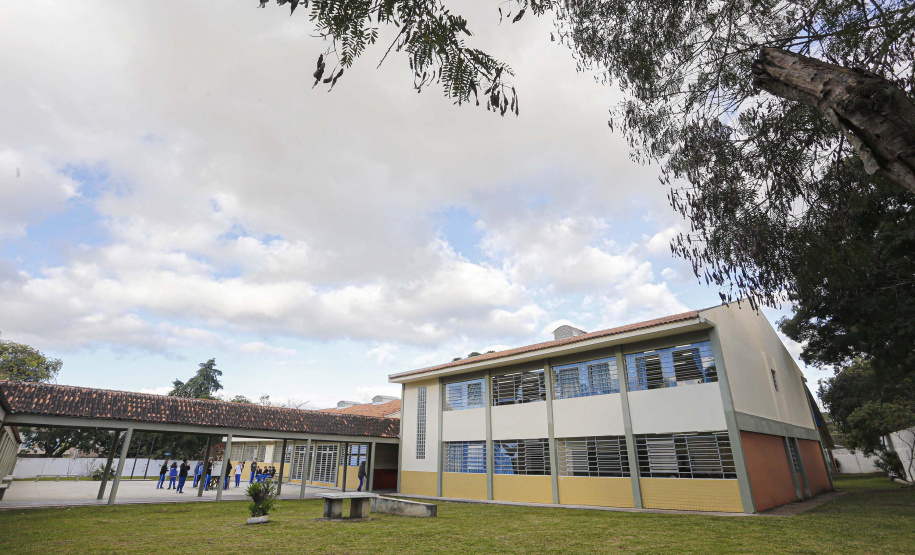 Projeto Escola Bonita repassa R$ 20 milhões para melhorias em escolas . Foto: Arnaldo Alves/AEN