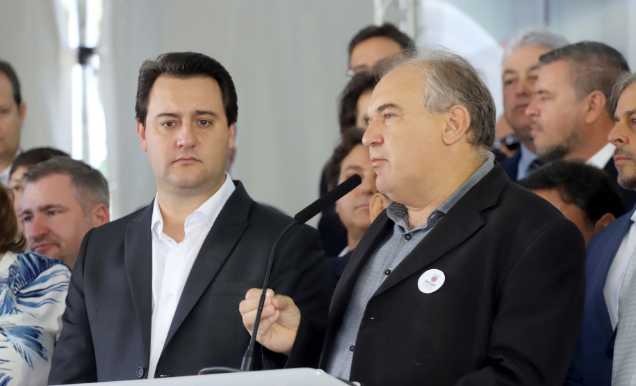 O governador Carlos Massa Ratinho Junior entrega nesta quarta-feira (04) 164 veículos a municípios de diversas regiões do Estado.
Curitiba, 04-03-20.
Foto: Arnaldo Alves / AEN