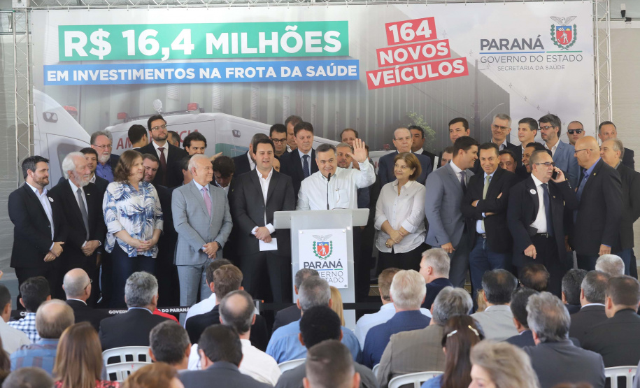 O governador Carlos Massa Ratinho Junior entrega nesta quarta-feira (04) 164 veículos a municípios de diversas regiões do Estado.
Curitiba, 04-03-20.
Foto: Arnaldo Alves / AEN