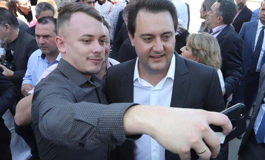 O governador Carlos Massa Ratinho Junior entrega nesta quarta-feira (04) 164 veículos a municípios de diversas regiões do Estado.
Curitiba, 04-03-20.
Foto: Arnaldo Alves / AEN