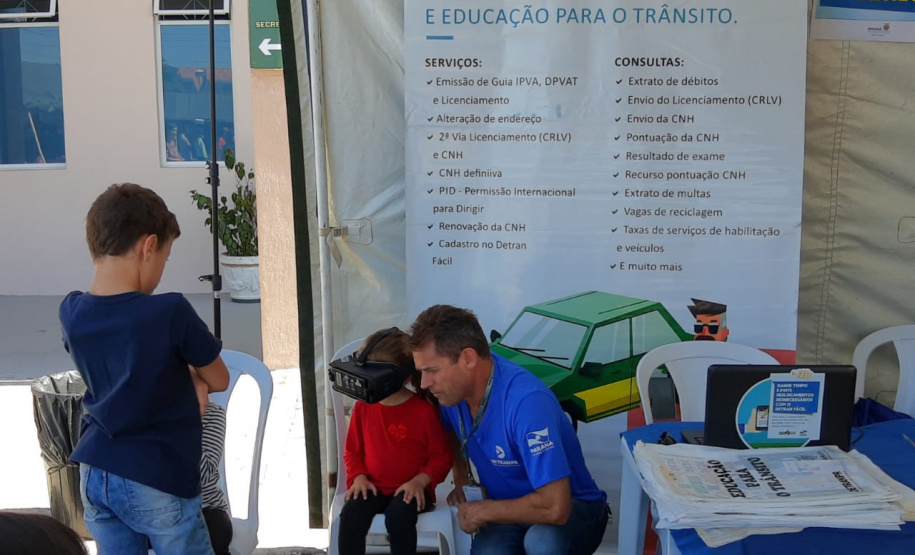 Feira da Cidadania faz mais de 3 mil atendimentos no Cajuru. Foto:SEJUF