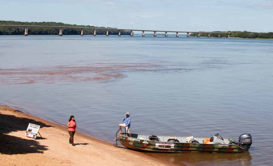 Ilhas, trilhas e praias cristalinas formam as belezas do Rio Paraná.Icaraíma - Foto: Ari Dias/AEN