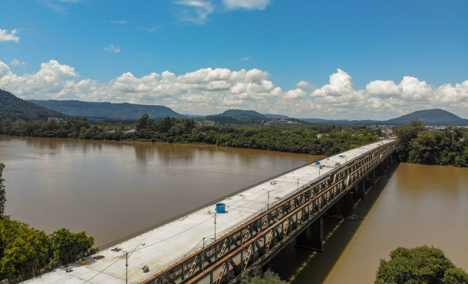 Ponte José Richa em União da Vitória.Foto Gilson Abreu/AEN