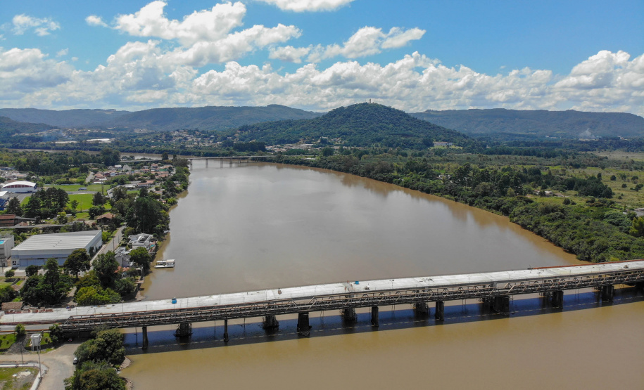 Ponte José Richa em União da Vitória.Foto Gilson Abreu/AEN