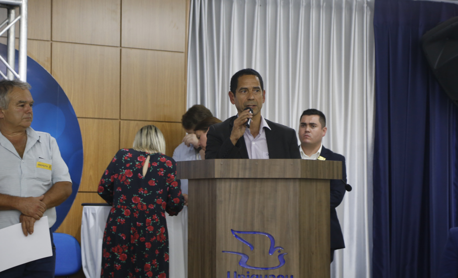 O Colégio Estadual Dr. Lauro Müller Soares passará a ser um Colégio Militar a partir do ano que vem. O governador Carlos Massa Ratinho Junior confirmou nesta quinta-feira (5), em evento no município, a liberação de R$ 750 mil para reformas na unidade. Será a quinta unidade com gestão neste modelo no Paraná.
Foto: Gilson Abreu/AEN