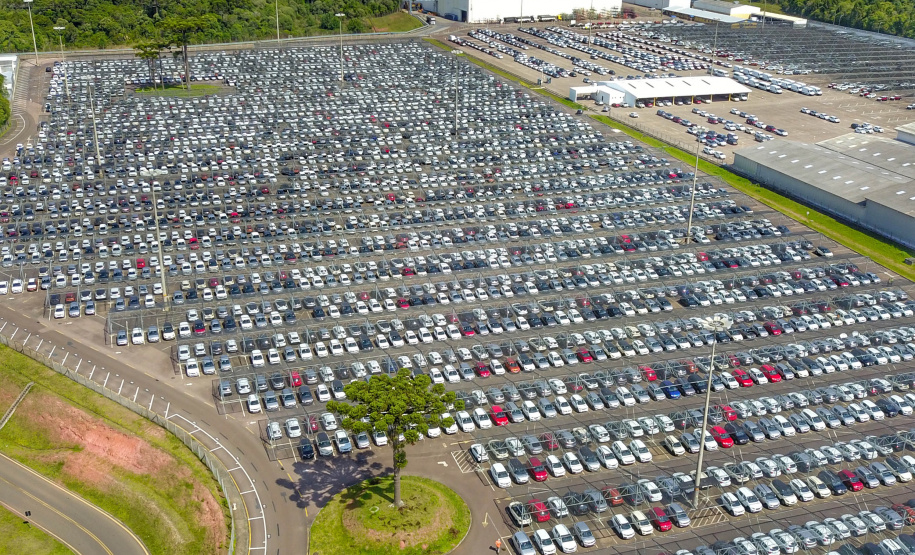 Com plantas modernas, o Paraná se consolida como o segundo maior polo de produção automotiva do Brasil. Atualmente, o parque paranaense responde por 14% da produção nacional de veículos e teve o melhor desempenho do País em 2019, com crescimento de 25,7%.Foto: José Fernando Ogura/AEN