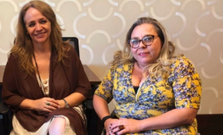 O Governo do Estado e o governo federal, por meio do Ministério da Mulher, da Família e dos Direitos Humanos, estabeleceram nas últimas semanas agendas em conjunto para fortalecer as políticas públicas das duas esferas da administração e melhorar o atendimento e a proteção das mulheres. O objetivo é aproximar o Paraná dos programas federais e propor ideias e metodologias locais para o debate nacional. Foto: Divulgação