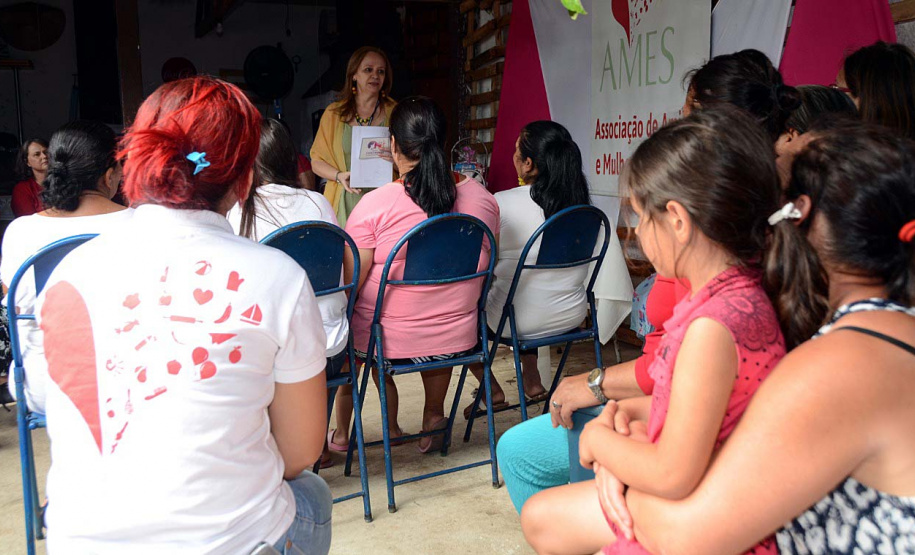 O Governo do Estado e o governo federal, por meio do Ministério da Mulher, da Família e dos Direitos Humanos, estabeleceram nas últimas semanas agendas em conjunto para fortalecer as políticas públicas das duas esferas da administração e melhorar o atendimento e a proteção das mulheres. O objetivo é aproximar o Paraná dos programas federais e propor ideias e metodologias locais para o debate nacional. Foto: Divulgação