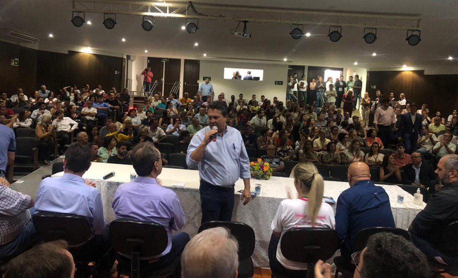 A Secretaria do Desenvolvimento Sustentável e do Turismo e o Instituto Água e Terra promoveram nessa quinta e sexta-feira (05 e 06), em Cornélio Procópio e Arapongas, o evento Caravana do ICMS Ecológico. O objetivo dos encontros foi apresentar aos municípios como funcionam os cálculos do ICMS Ecológico por biodiversidade e por mananciais, quais são os benefícios que este instrumento pode gerar aos municípios, os critérios para participar e as metodologias utilizadas nos cálculos. Foto:SEDEST