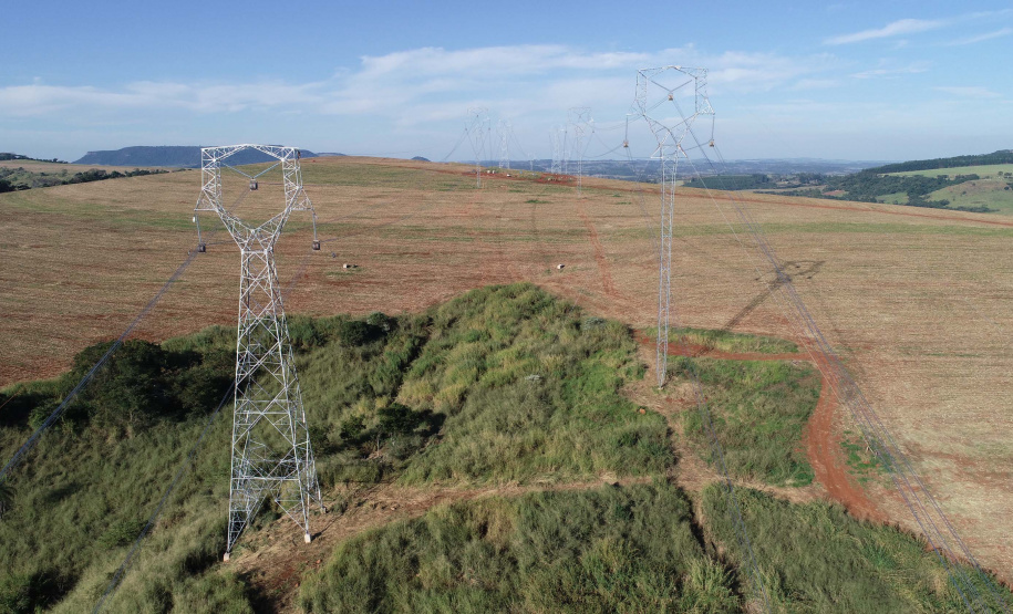 Linha de energia entre Paraná e São Paulo é liberada para operação.Foto:Copel