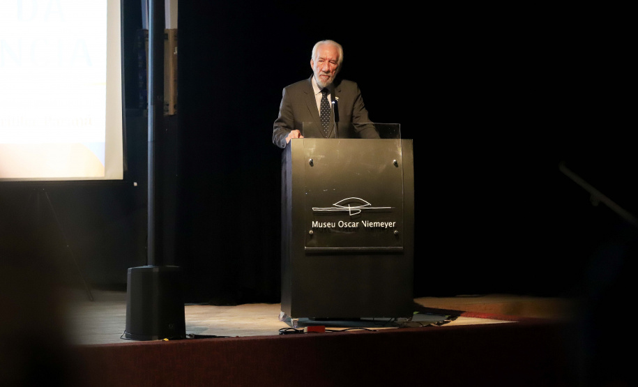 O governador em exercício Darci Piana, participou da abertura do Seminário Estadual do Marco Legal da Primeira Infância.
Curitiba, 09-03-20.
Foto: Arnaldo Alves / AEN