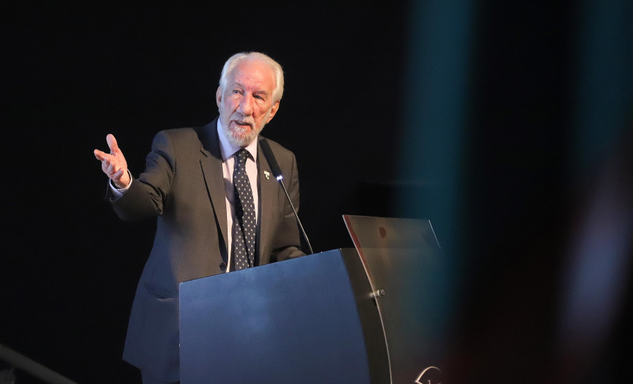 O governador em exercício Darci Piana, participou da abertura do Seminário Estadual do Marco Legal da Primeira Infância.
Curitiba, 09-03-20.
Foto: Arnaldo Alves / AEN