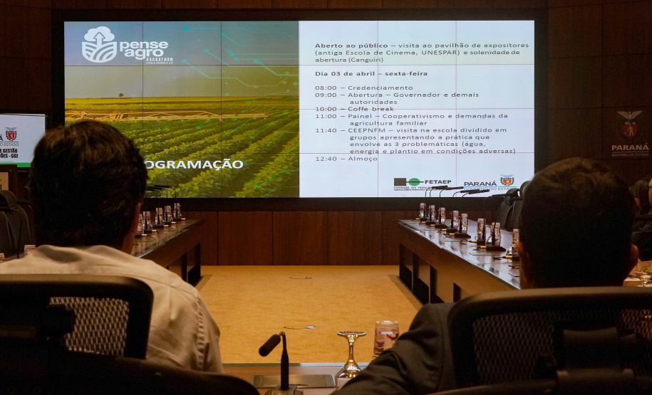 Estudantes universitários e do ensino técnico agrícola já podem se inscrever para o Pense Agro, hackaton da Escola Agrícola 4.0. O evento, promovido pelo Governo do Estado e pela Federação dos Trabalhadores Rurais Agricultores Familiares do Estado do Paraná (Fetaep), busca fomentar o ecossistema de inovação do Estado, em especial na área da agricultura. Foto: Guilherme Flores/Casa Civil