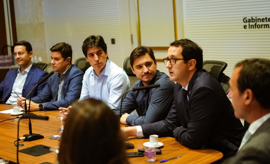 Estudantes universitários e do ensino técnico agrícola já podem se inscrever para o Pense Agro, hackaton da Escola Agrícola 4.0. O evento, promovido pelo Governo do Estado e pela Federação dos Trabalhadores Rurais Agricultores Familiares do Estado do Paraná (Fetaep), busca fomentar o ecossistema de inovação do Estado, em especial na área da agricultura. Foto: Guilherme Flores/Casa Civil