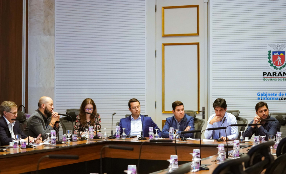 Estudantes universitários e do ensino técnico agrícola já podem se inscrever para o Pense Agro, hackaton da Escola Agrícola 4.0. O evento, promovido pelo Governo do Estado e pela Federação dos Trabalhadores Rurais Agricultores Familiares do Estado do Paraná (Fetaep), busca fomentar o ecossistema de inovação do Estado, em especial na área da agricultura. Foto: Guilherme Flores/Casa Civil