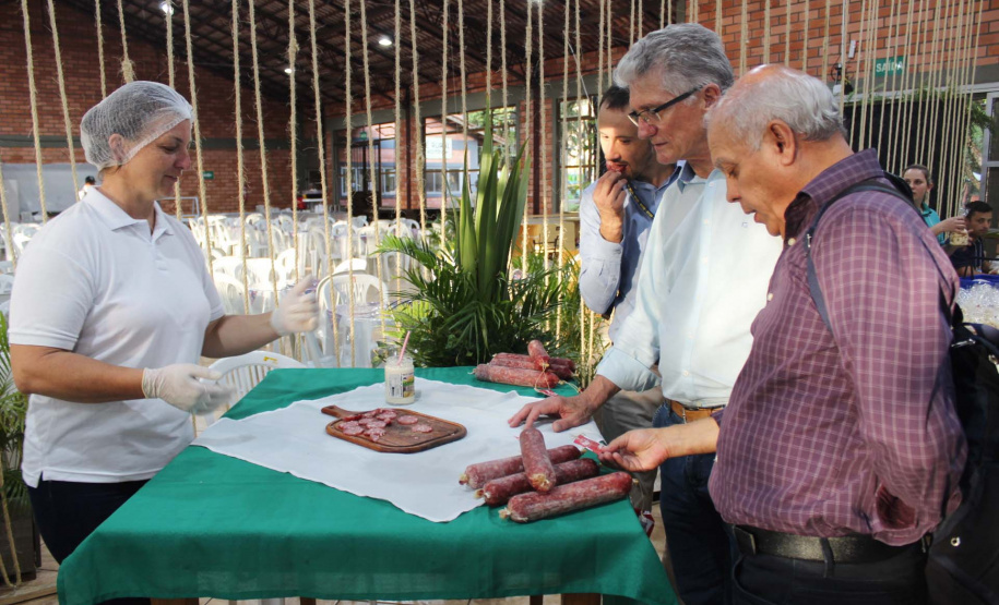 Secretário da Agricultura e do Abastecimento, Norberto Ortigara, durante a 29ª Expobel, em Francisco Beltrão. Foto: Gisele Barão/SEAB