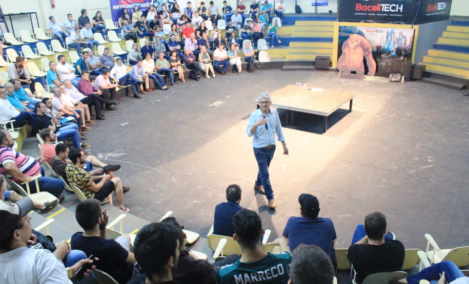 Secretário da Agricultura e do Abastecimento, Norberto Ortigara, durante a 29ª Expobel, em Francisco Beltrão. Foto: Gisele Barão/SEAB