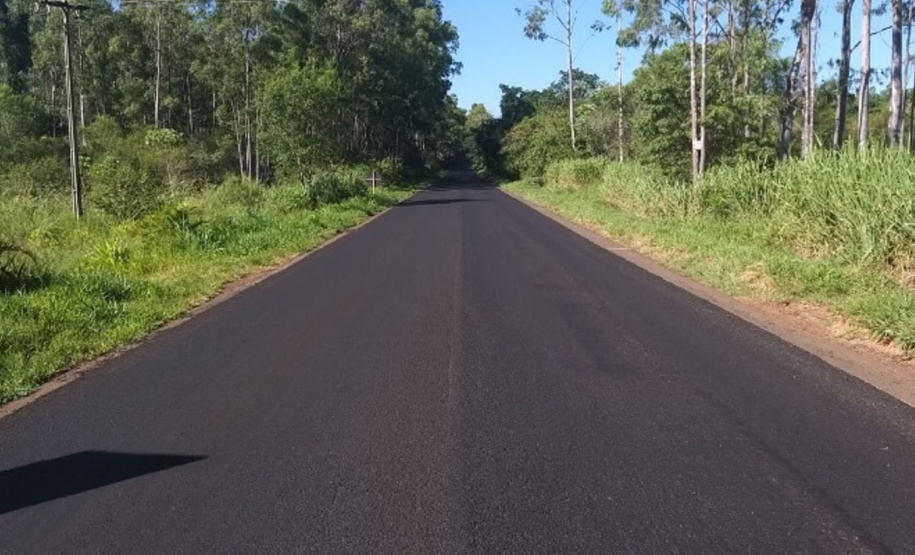O Governo do Estado está realizando melhorias em duas rodovias na região de Umuarama, Noroeste do Paraná. As obras são executadas pelo Departamento de Estradas de Rodagem do Paraná (DER/PR). O investimento é de R$ 9,5 milhões. Foto:DER