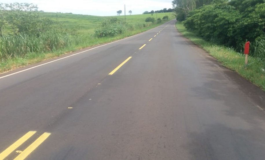 O Governo do Estado está realizando melhorias em duas rodovias na região de Umuarama, Noroeste do Paraná. As obras são executadas pelo Departamento de Estradas de Rodagem do Paraná (DER/PR). O investimento é de R$ 9,5 milhões. Foto:DER