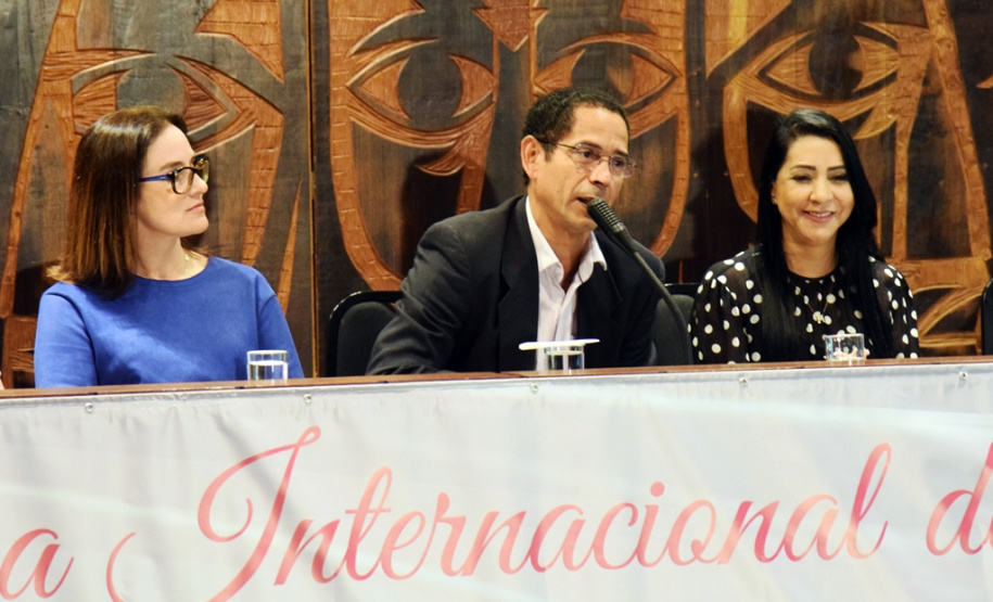 As Secretarias de Estado da Saúde e da Segurança Pública e Administração Penitenciária do Paraná renovam termo de cooperação técnica para o atendimento integral e humanizado às pessoas em situação de violência sexual. Foto: Antonio Américo/SESA