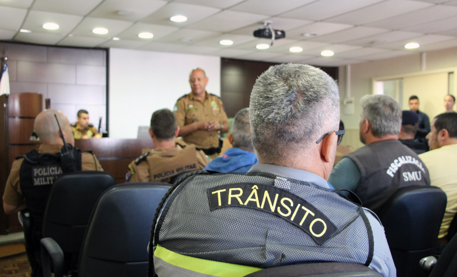 Reunião da PM com torcidas e clubes define ações para o Atletiba. Foto: Soldado Adilson Voinaski Afonso