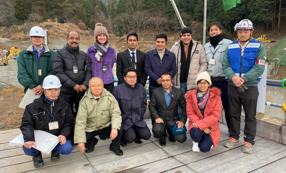 Estado planeja metodologia para redução de desastres. Como parte desse planejamento, a geóloga Fabiane Acordes, da Defesa Civil do Paraná, representou o Estado no curso Redução de Riscos em Desastres, promovido pela Agência Internacional de Cooperação do Japão (Jica - Japan International Cooperation Agency), na cidade de Kobe, entre janeiro e fevereiro deste ano. A ideia é replicar a expertise dos japoneses em prevenção em nível local. Foto: Defesa Civil