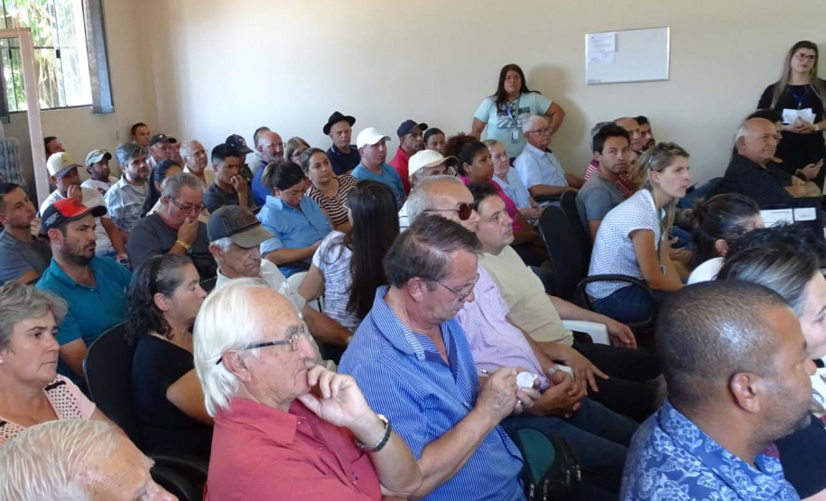 O projeto de pavimentação da rodovia PR-160, no trecho entre Imbaú e Reserva, foi apresentado para a população das duas cidades em audiências públicas nesta terça-feira (10), nas respectivas câmaras de vereadores. Os eventos foram promovidos pela Secretaria de Estado de Infraestrutura e Logística e o Departamento de Estrada