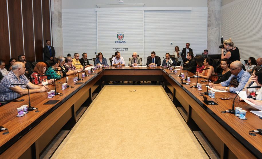 O vice governador Darci Piana recebe nesta quarta-feira (11), representantes da classe artística e cultura do Estado, no Palácio Iguaçu.   Curitiba, 11/03/2020 -  Foto: Geraldo Bubniak/AEN