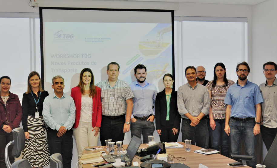 A Companhia Paranaense de Gás (Compagas) recebeu, nesta terça-feira (10), uma equipe técnica da Transportadora Brasileira Gasoduto Brasil-Bolívia (TBG), operadora do Gasbol em território nacional, para um workshop cujo objetivo foi apresentar a agenda da TBG para a oferta de capacidade de transporte de gás natural em 2020. Foto: Compagas