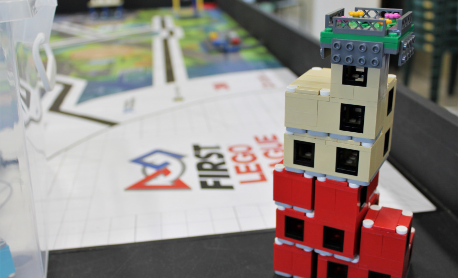 Oficina de robótica alia tecnologia e habilidades sociais. Foto:SEED