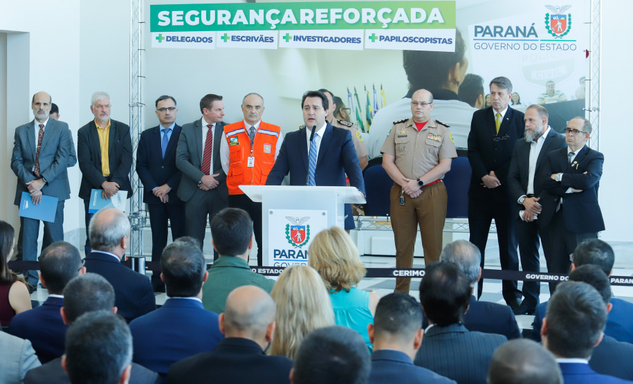 O governador Carlos Massa Ratinho Junior formaliza a convocação de aprovados do concurso de 2018 de escrivães da Polícia Civil do Paraná.