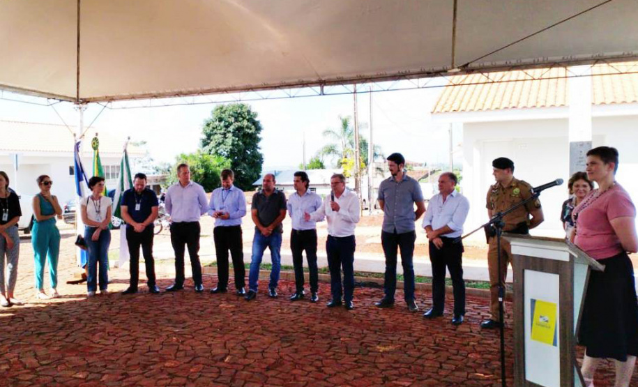 O projeto teve um investimento de R$ 2,8 milhões em recursos do FGTS em uma parceria do Governo do Estado com o Governo Federal e a prefeitura. Residencial recebeu também obras de calçamento com acessibilidade, sinalização viária e paisagismo.