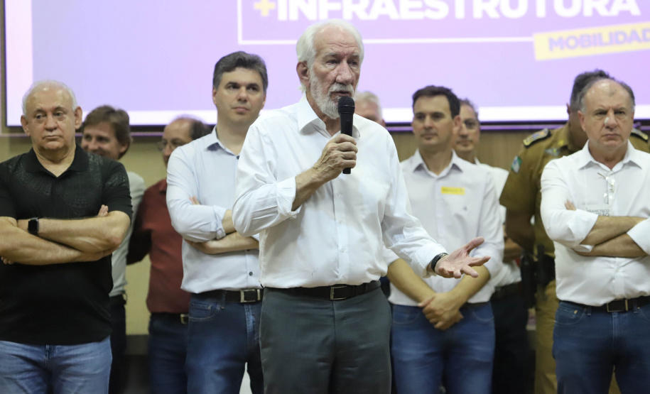 O município de Francisco Beltrão, no Sudoeste do Paraná, vai receber um condomínio do idoso, do programa Viver Mais Paraná, desenvolvido pelo Governo do Estado. O empreendimento foi confirmado nesta sexta-feira (13) pelo vice-governador Darci Piana, dentro da agenda de transferência da sede administrativa do Governo do Estado para o município.