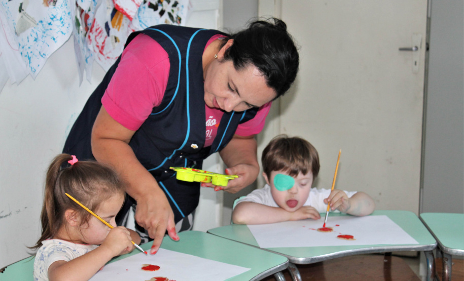 Escolas do Paraná são espaço de aprendizagem e acolhimento. Foto: Silvio Turra/SEED