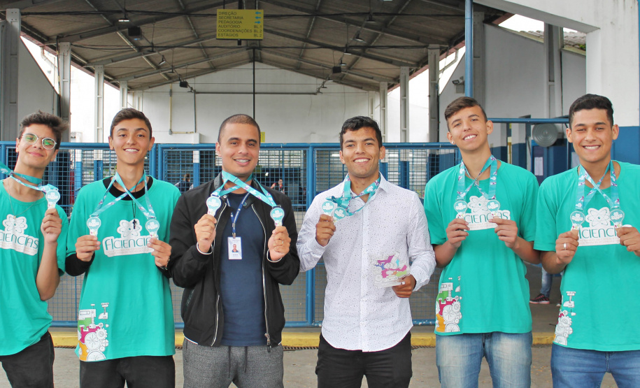 Escolas do Paraná são espaço de aprendizagem e acolhimento. Foto: Silvio Turra/SEED