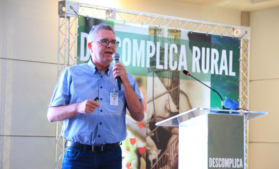 A Secretaria de Estado do Desenvolvimento Sustentável e do Turismo, em parceria com a Faep/Senar, promoveu nesta quinta e sexta-feira (12 e 13) mais uma rodada de eventos no Interior para apresentação do Programa Descomplica Rural e do ICMS Ecológico, nos municípios de Umuarama e Campo Mourão. Foto: Faep/SEDEST