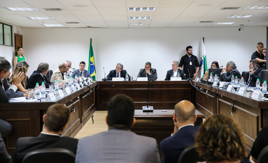 O  secretário da Casa Civil, Guto Silva participa nesta segunda-feira (16), de reunião com representantes do Tribunal de Justiça referente a Pandemia de Coronavirus.  Curitiba, 16/03/2020 - Foto: Geraldo Bubniak/AEN