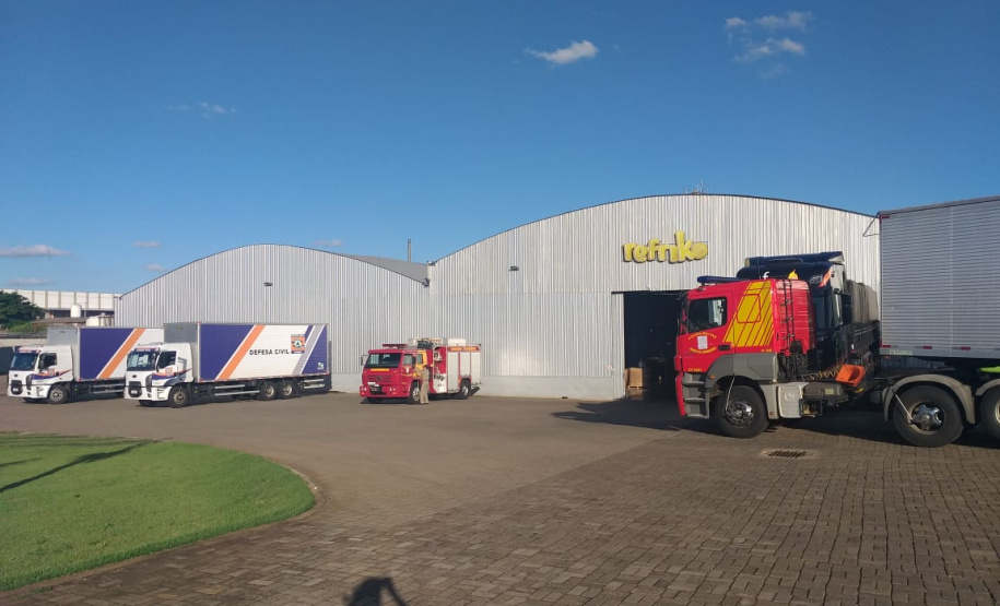 Estado recebe doação e vai distribuir 52 mil litros de álcool a entidades. Foto: Defesa Civil