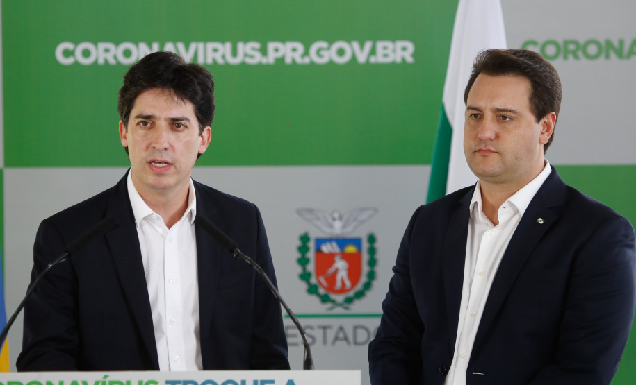 O governador Carlos Massa Ratinho Junior anunciou nesta terça-feira (24) um pacote social de R$ 400 milhões para ajudar famílias paranaenses mais vulneráveis a enfrentarem a pandemia do novo coronavírus. Foto: Gilson Abreu/AEN