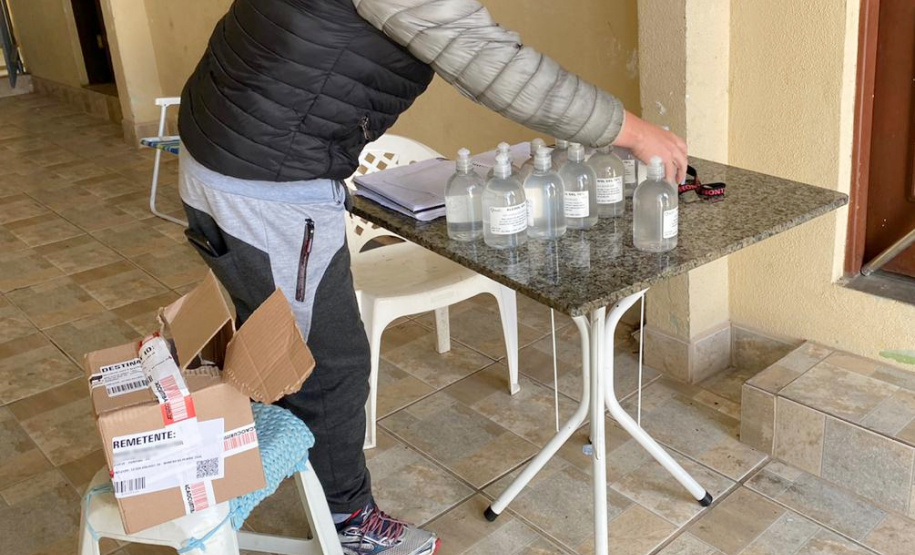 PCPR descobre fábrica clandestina de “álcool em gel”. Foto: Polícia Civil