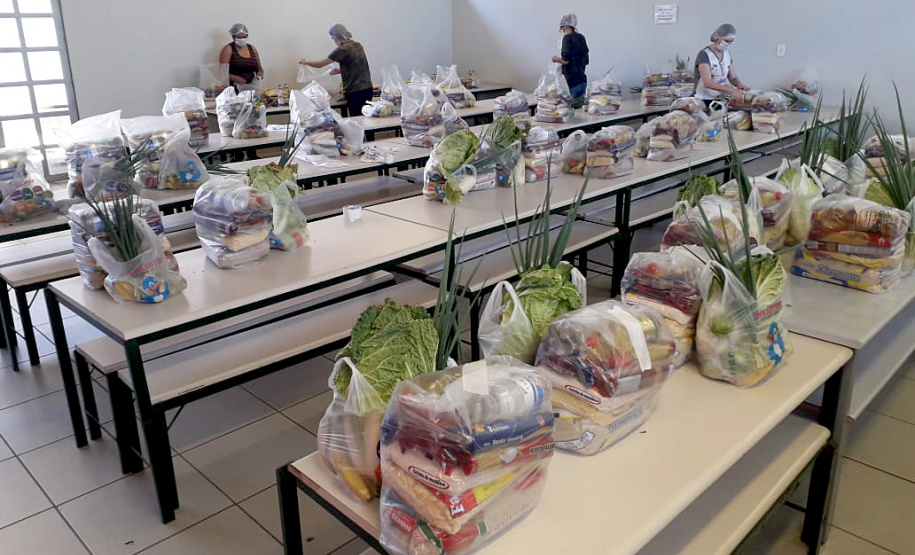 A determinação do Governo do Estado de que, mesmo com a situação criada pela pandemia do coronavírus, não apenas está mantida a compra de alimentos da agricultura familiar, como o volume será ampliado com aporte extra de R$ 20 milhões, animou as associações e cooperativas de produtores, que veem nisso a possibilidade de manutenção dos planos para seus negócios. Foto:SEED